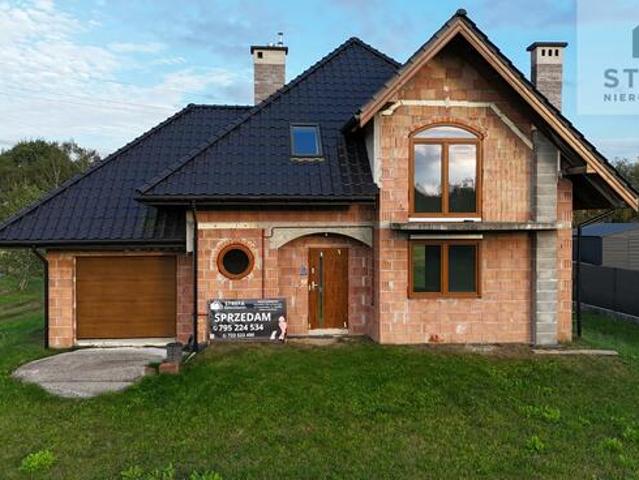 Dom Pogórska Wola gm. Skrzyszów