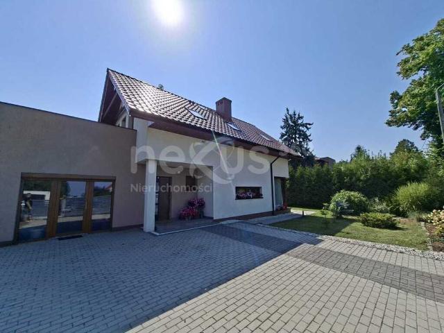 Dom, Polakowice, 212.00 m², sprzedam dom