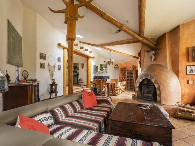 Dom parterowy 294 m² w Wawerze, styl Santa Fe polecam!