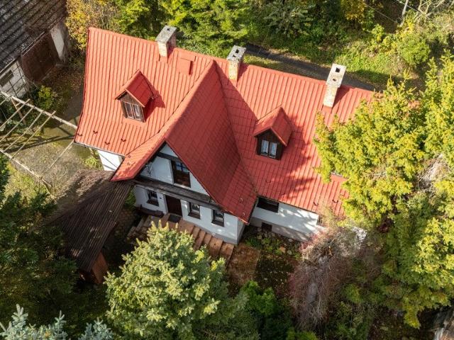 Dom przy Dolinie Kobylańskiej, 15 arów