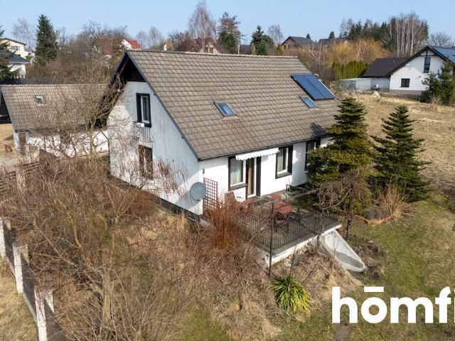 Dom, Rożnowa, 140.00 m², sprzedam dom