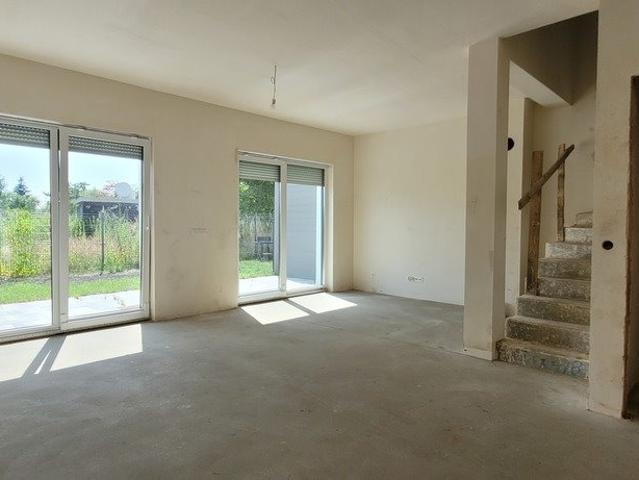 Sprzedam dom środkowy z ogródkiem 139 m² w Szczecinie