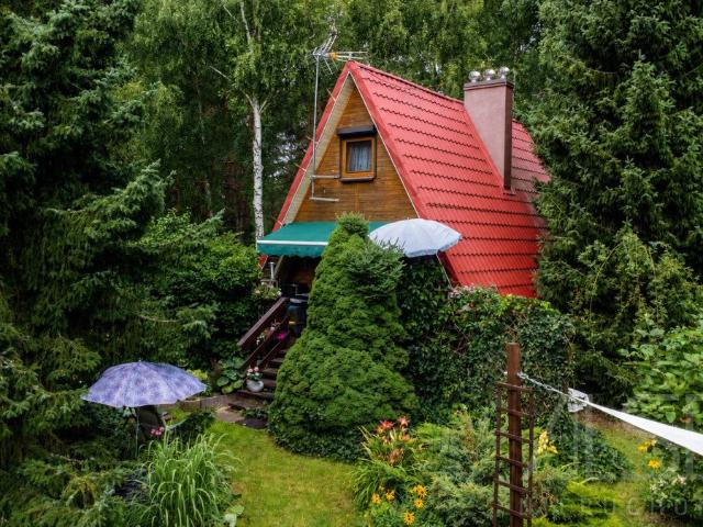 Dom rekreacyjny 58 m² z ogrodem w Rowach zapraszam