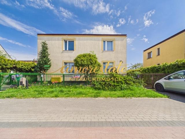 Dom, Rumia, Różana, 112.00 m², sprzedam dom