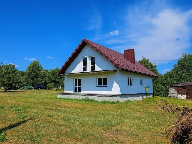 Do sprzedania dom w trakcie budowy z dużą działką i lasem