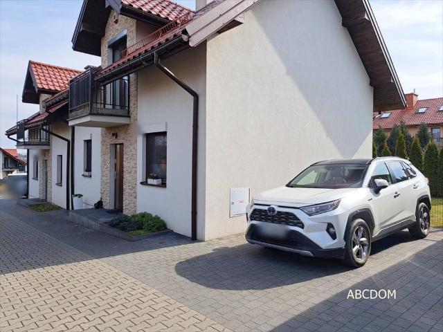 Dom w Zielonkach 105 m² z pełnym wyposażeniem