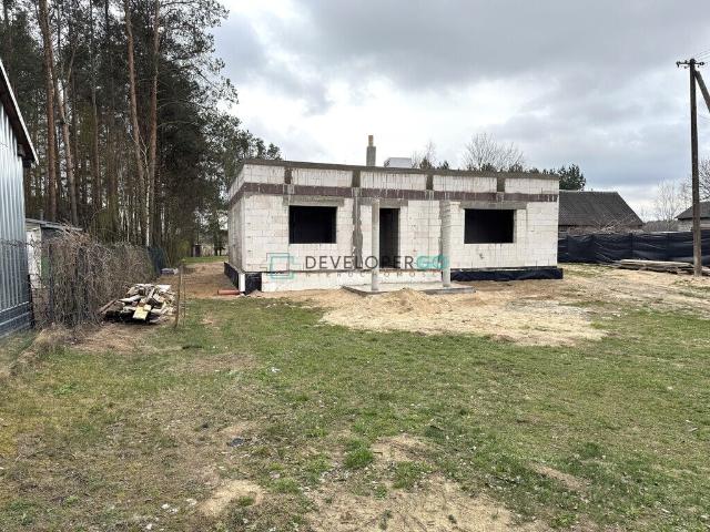 Do sprzedania dom w budowie na dużej działce 135 m² w Sosna Kicki