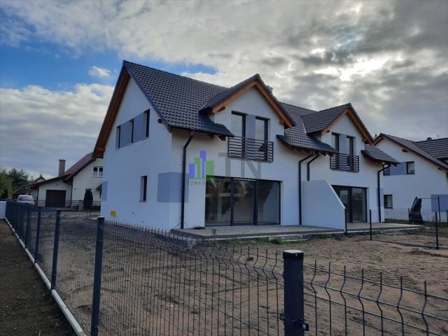 Dom w Chrząstawie Wielkiej, 126,55 m², ogród, garaż polecam!