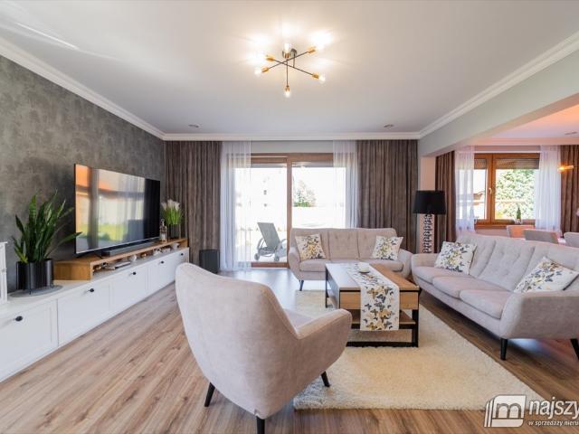 Dom w cichej okolicy, 129 m2, ogrzewanie PV