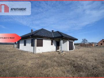 Dom w stanie surowym z dużą działką i nowoczesnymi rozwiązaniami