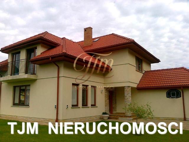 Dom wolnostojący, fotowoltaika, pod lasem Głosków