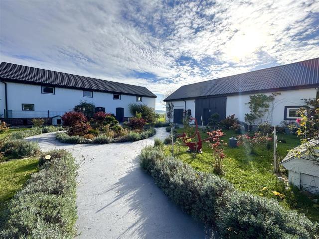 Dom wolnostojący Wynajem: Iwięcino
