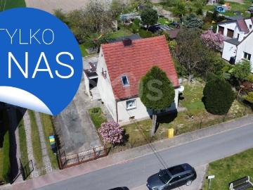 Dom wolnostojący z garażem i możliwością powiększenia działki