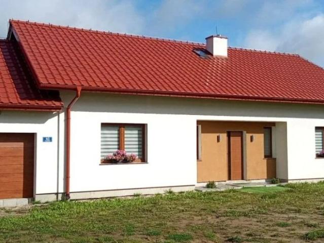 Dom wolnostojący z dużą działką nad rzeką
