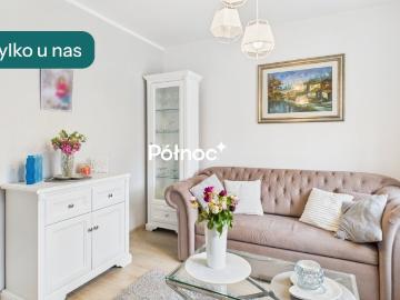 Dom wolnostojący z dwoma niezależnymi mieszkaniami