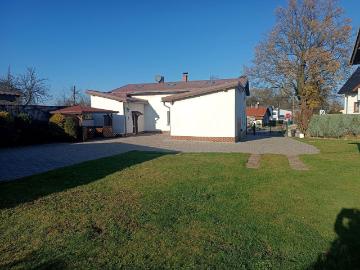 Dom wolnostojący 150 m² nad jeziorem na wynajem ul. Powstańców Warszawskich, Tarnowskie Góry, Rybna