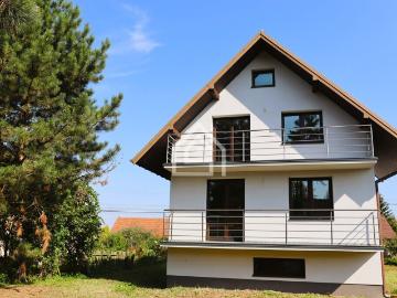 Dom wolnostojący 156m2 z garażem i dużą działką