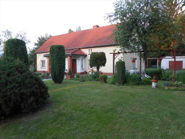 Dom wolnostojący 165 m² z ogrodem i garażem polecam!