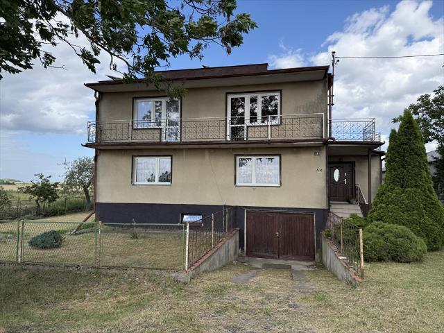 Dom wolnostojący 173 m² z potencjałem polecam!