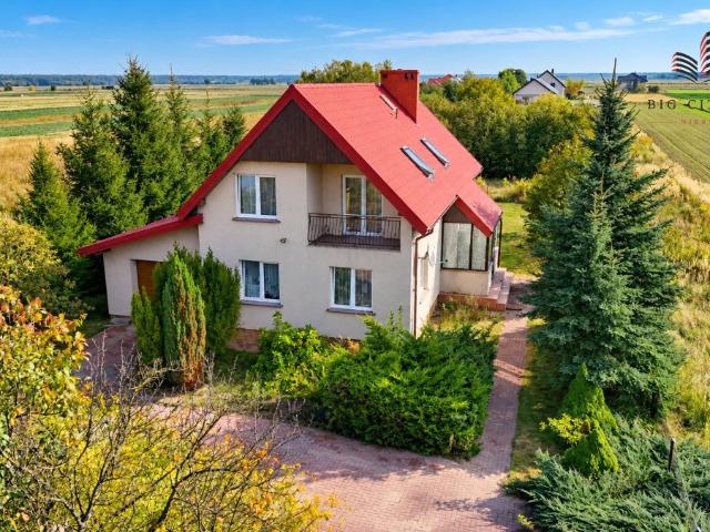 Dom wolnostojący 182 m² duża działka 26 ar w Biskupiu Kolonii
