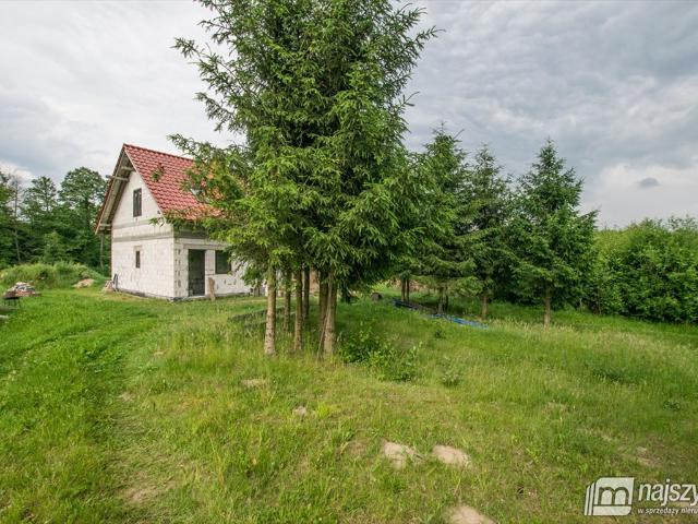 Dom wolnostojący 189 m² na dużej działce 2600 m² polecam