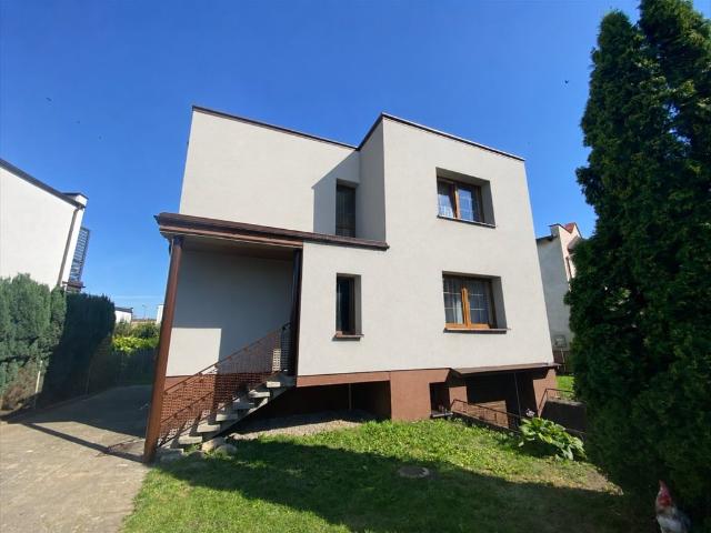 Dom wolnostojący 105 m² duży potencjał aranżacji