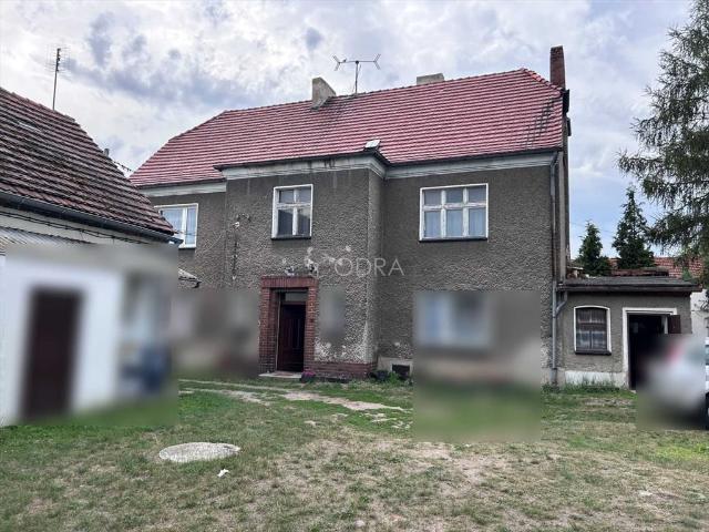 Dom wolnostojący 108 m2 z potencjałem i dużą działką