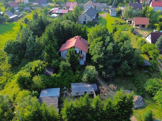Dom wolnostojący 125 m² na dużej działce 2052 m² Jedwabno