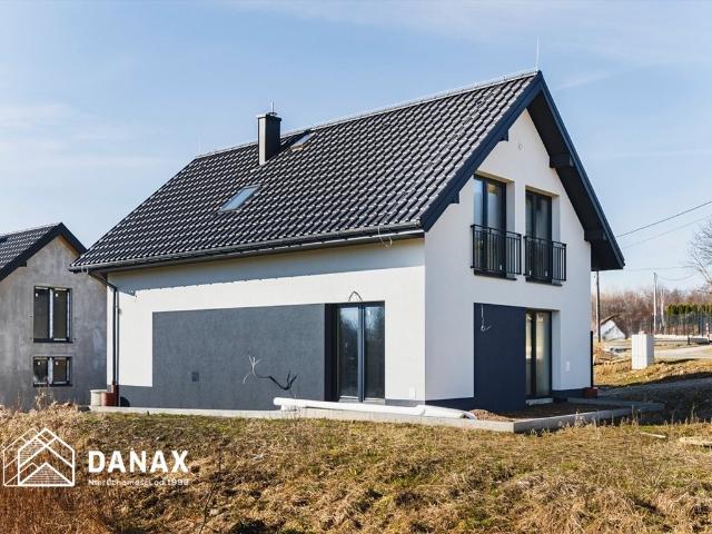 Dom wolnostojący 126 m² z garażem w Dąbrowie Szlacheckiej polecam!