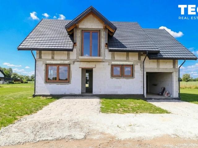 Dom wolnostojący 131m2 z dużą działką i rabatem