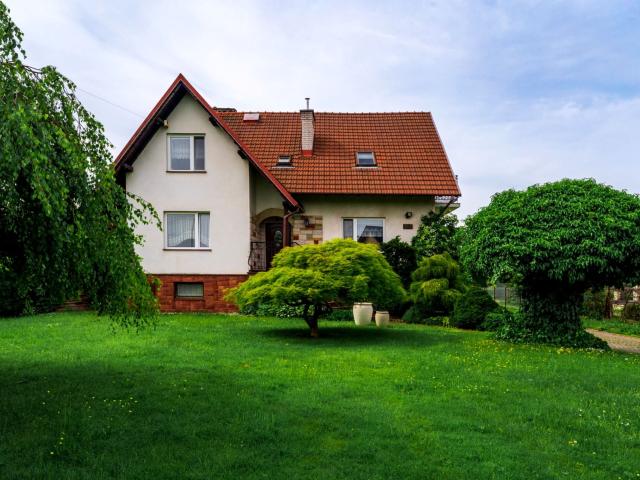 Dom wolnostojący 200 m² przy lesie na wynajem Piekary
