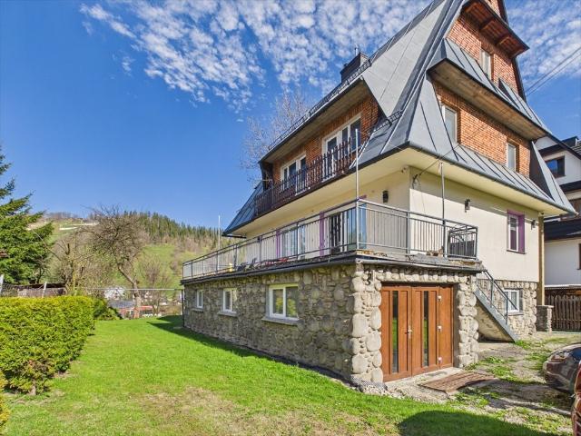 Dom wolnostojący 322 m² z potencjałem inwestycyjnym