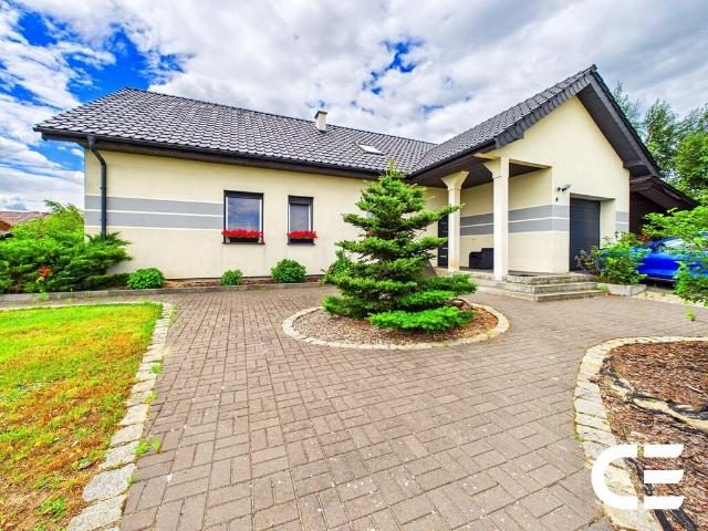 Dom wolnostojący 76 m² z dużą działką 1160 m² polecam!