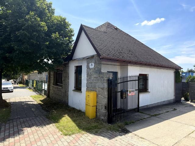 Dom wolnostojący 90 m² z parkingiem na wynajem Częstochowa, Aniołów