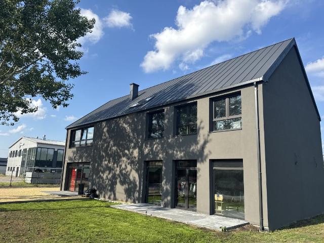 Dom, Wiązowna, Nadrzeczna, 313.00 m², sprzedam dom