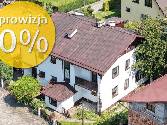 Dom, Ustroń, Jesionowa, 250.00 m², sprzedam dom