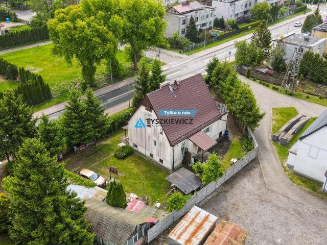 Dom z 4 niezależnymi mieszkaniami, ogród i garaż