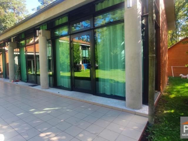 Dom z 4 apartamentami w Pobierowie gotowe do zamieszkania