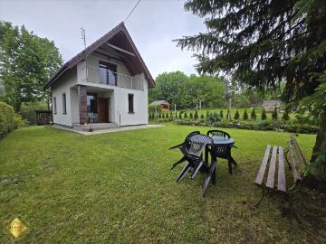 Dom z tarasem i ogrodem w Czatachowej, 51 m2
