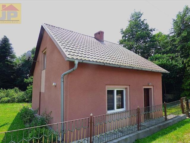 Dom z warsztatem w Kujakowicach Górnych, 78 m2