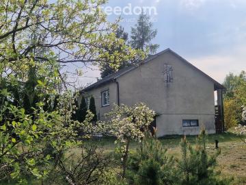 Dom z dużym potencjałem na 53 arach z lasem i sadem