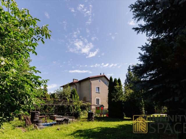 Dom z dużą działką 1075 m² w Pruszkowie inwestycja i komfort