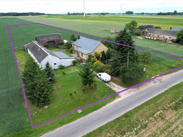 Dom wolnostojący Lipiny 84 m² z budynkami gospodarczymi
