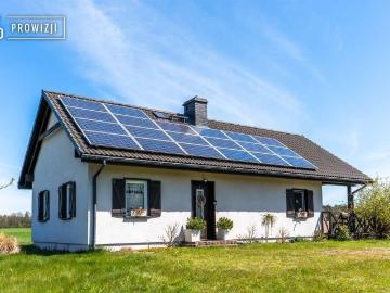Dom z dużą działką i nowoczesnym ogrzewaniem