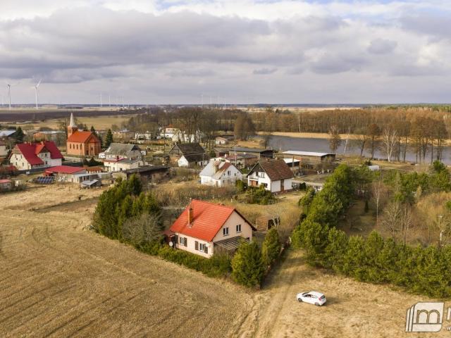 Dom z dużą działką przy jeziorze Drzonowskim polecam!