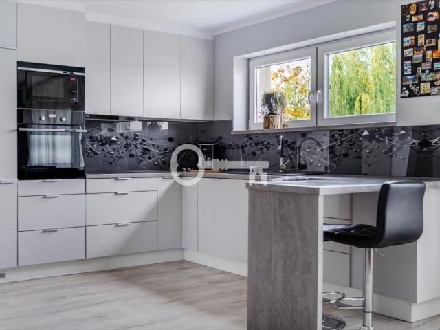 Dom z dużą działką 8002 m² w Tarnowej polecam!