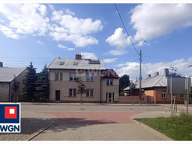 Dom z lokalem i ogrodem w centrum Szczuczyna
