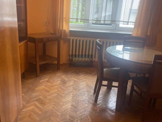Dom z lokalem usługowym 80 m² w Piastowie pełna infrastruktura