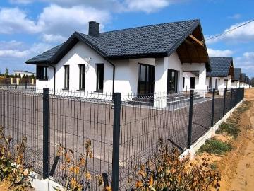 Dom z możliwością własnej adaptacji poddasza w spokojnej okolicy