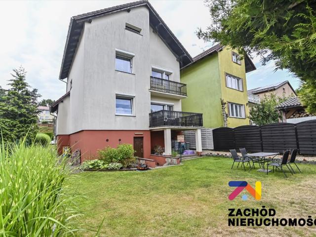 Dom z niezależnym apartamentem w Jędrzychowie